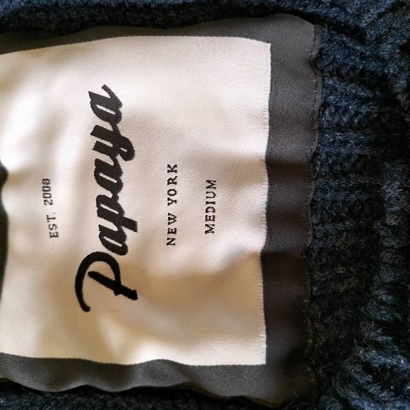 (031) Papaya NY women's medium Black knit, short sleeve sweater top - Picture 7 of 7